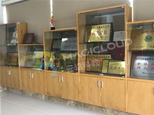 1522139953655899.jpg 1522139953655899.jpg