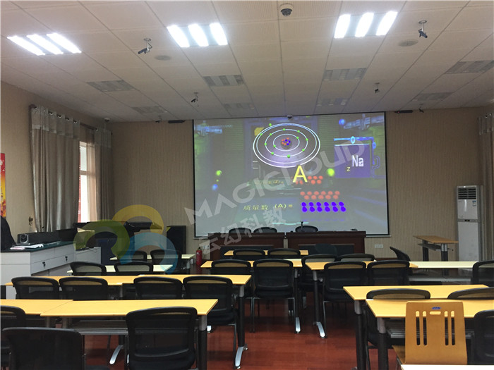 1523433707346667.jpg 上海市楊浦區市光新村第一小學2_副本.jpg