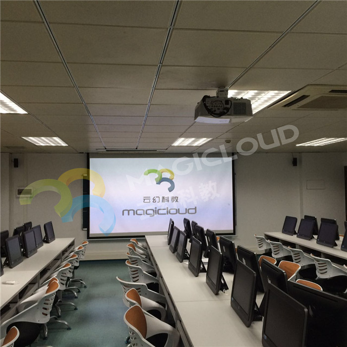 1523442236874902.jpg 廣東省佛山市科學(xué)技術(shù)學(xué)院2_副本.jpg