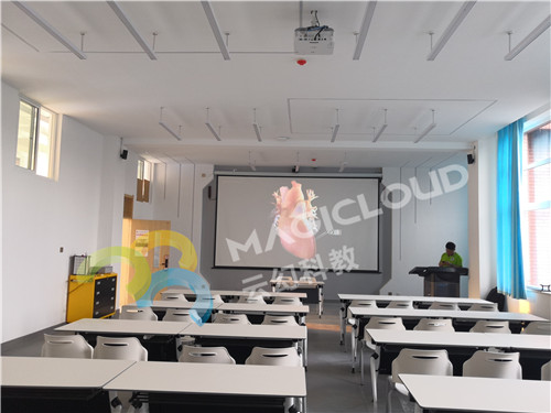 1591003097338382.jpg 北京外國語大學附屬遼寧外國語學校_副本.jpg